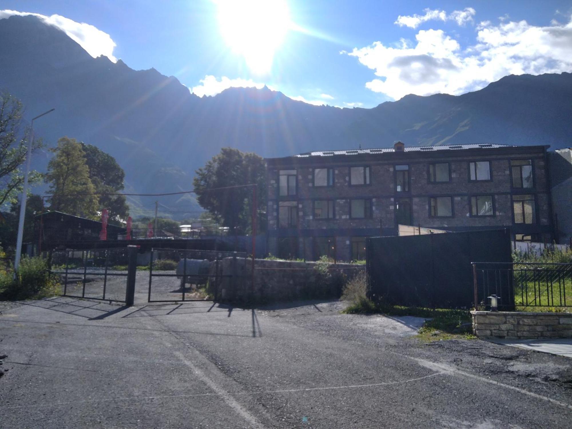 מלון Aia Kazbegi מראה חיצוני תמונה